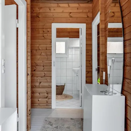 Gorgeous In With Wifi Holiday home *